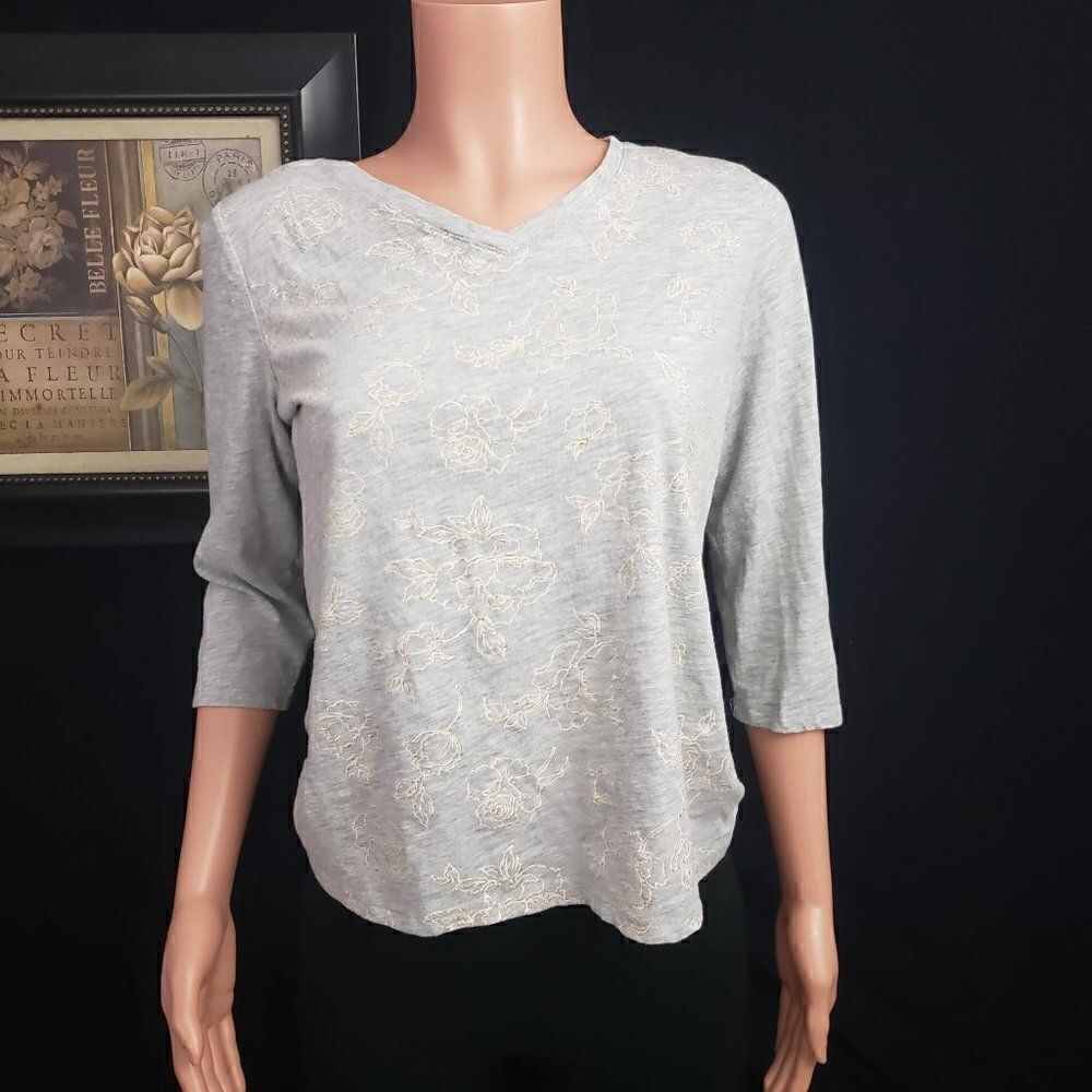 Gray 3/4 Sleeve Rebecca Malone Top. Size M. Womens